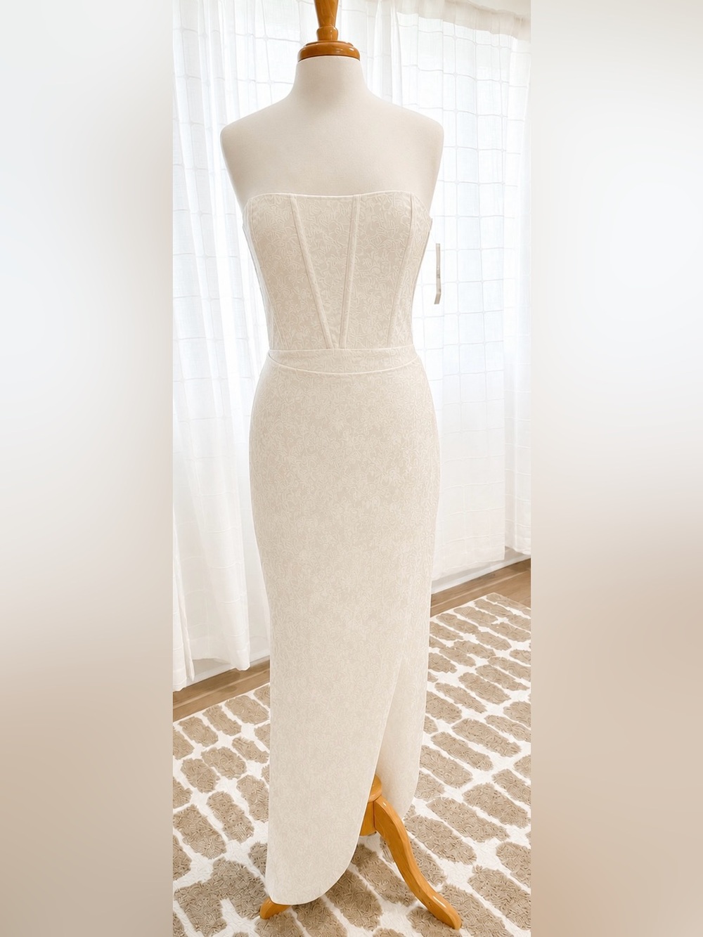 BHLDN Jacquard Corset Bridal Dress – Ivory – Size 8 – NWT
